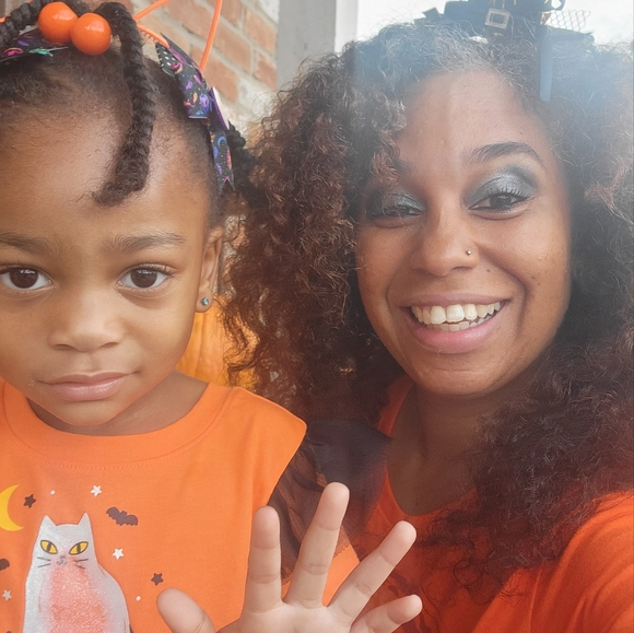 WASUP POSH FRIENDS! Its me  Precious Nieves 💕 - Picture 13 of 15